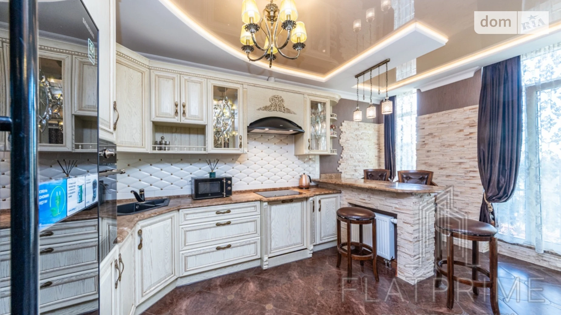 Продается 3-комнатная квартира 76.9 кв. м в Киеве, ул. Регенераторная, 4 корпус 17 - фото 2