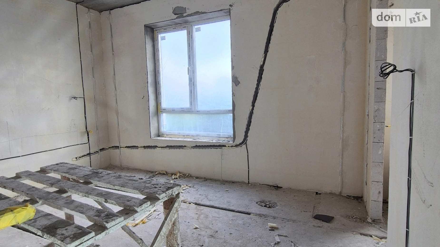 Продается дом на 2 этажа 120 кв. м с камином, цена: 110000 $ - фото 4