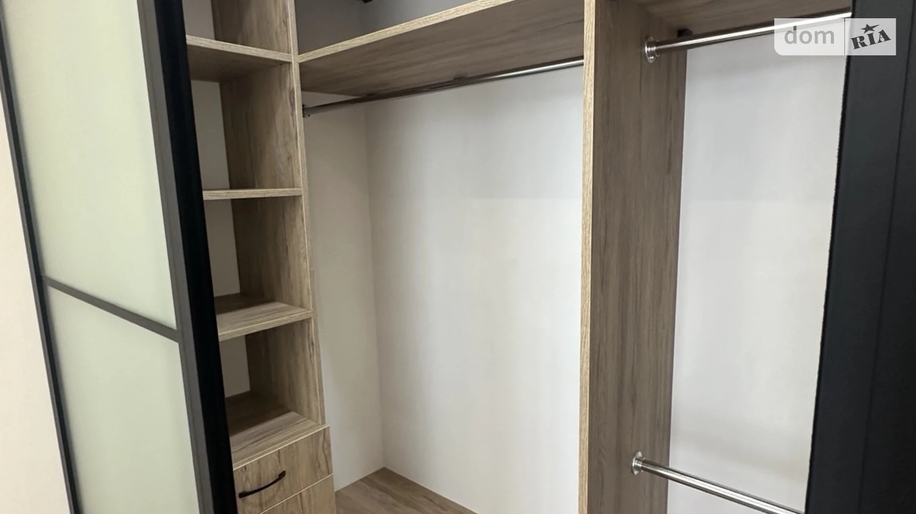 Продается 1-комнатная квартира 43 кв. м в Одессе, ул. Чубаевская, 1 - фото 3