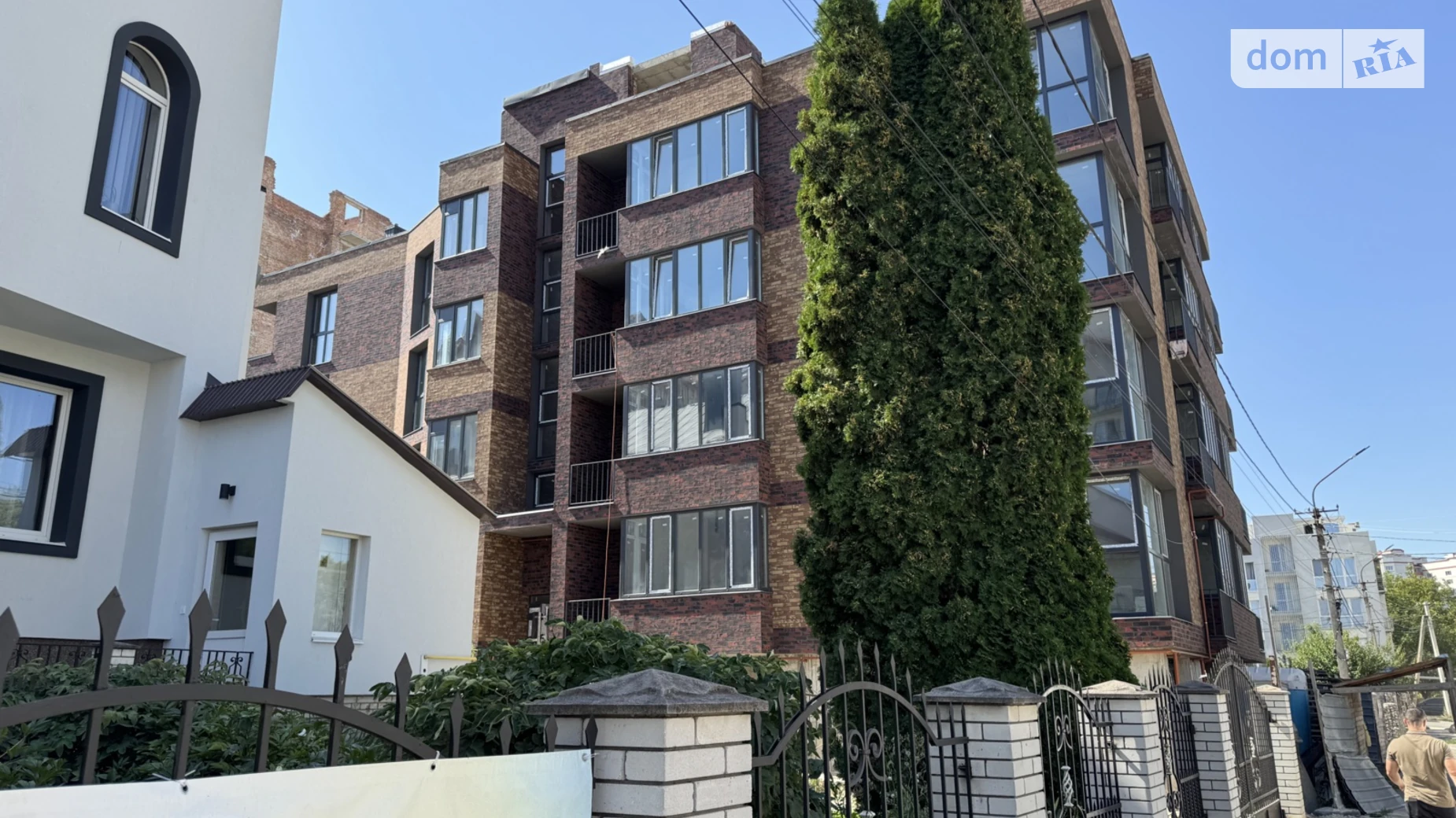 1-комнатная квартира 41.22 кв. м в Тернополе, ул. Чумацкая - фото 2