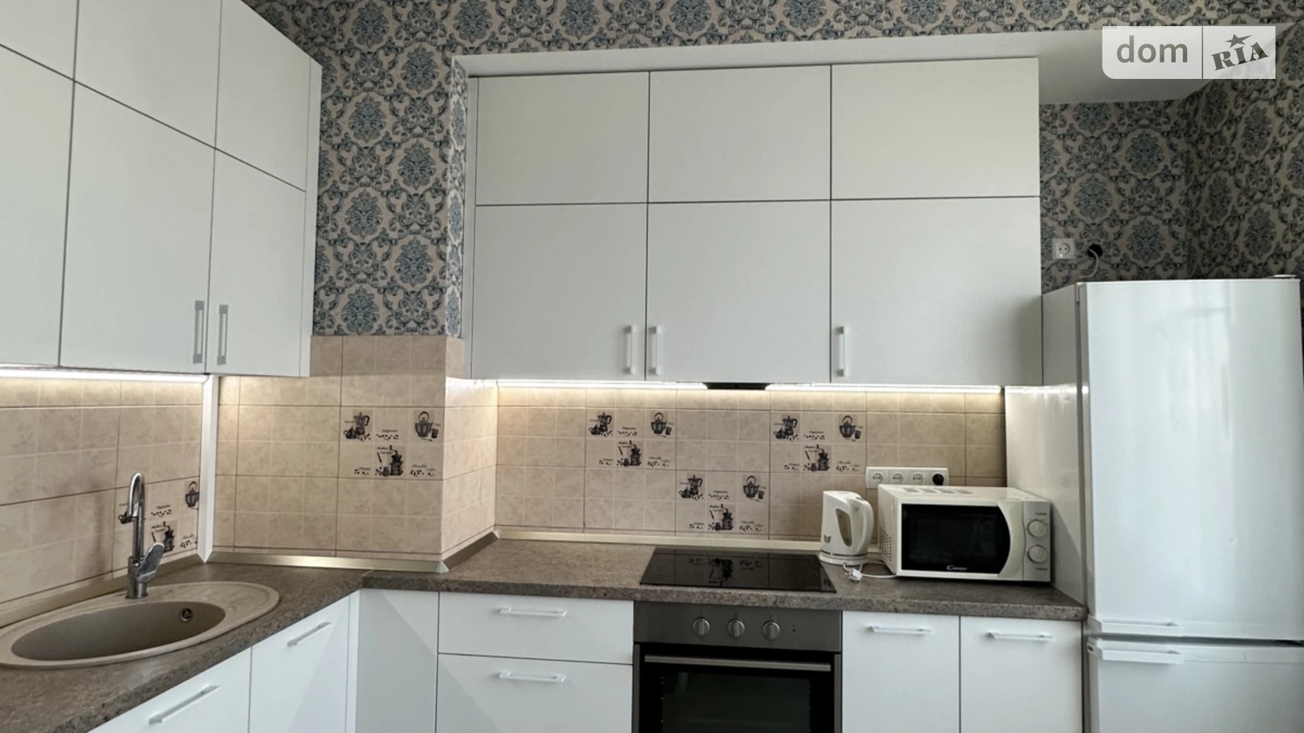 Сдается в аренду 1-комнатная квартира 45 кв. м в Одессе, ул. Генуэзская, 3Б - фото 3