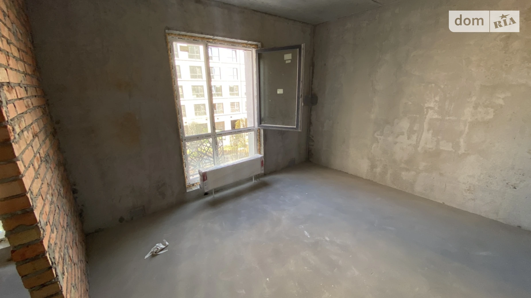 Продается 1-комнатная квартира 35 кв. м в Буче, ул. Петра Дорошенка, 4 - фото 2