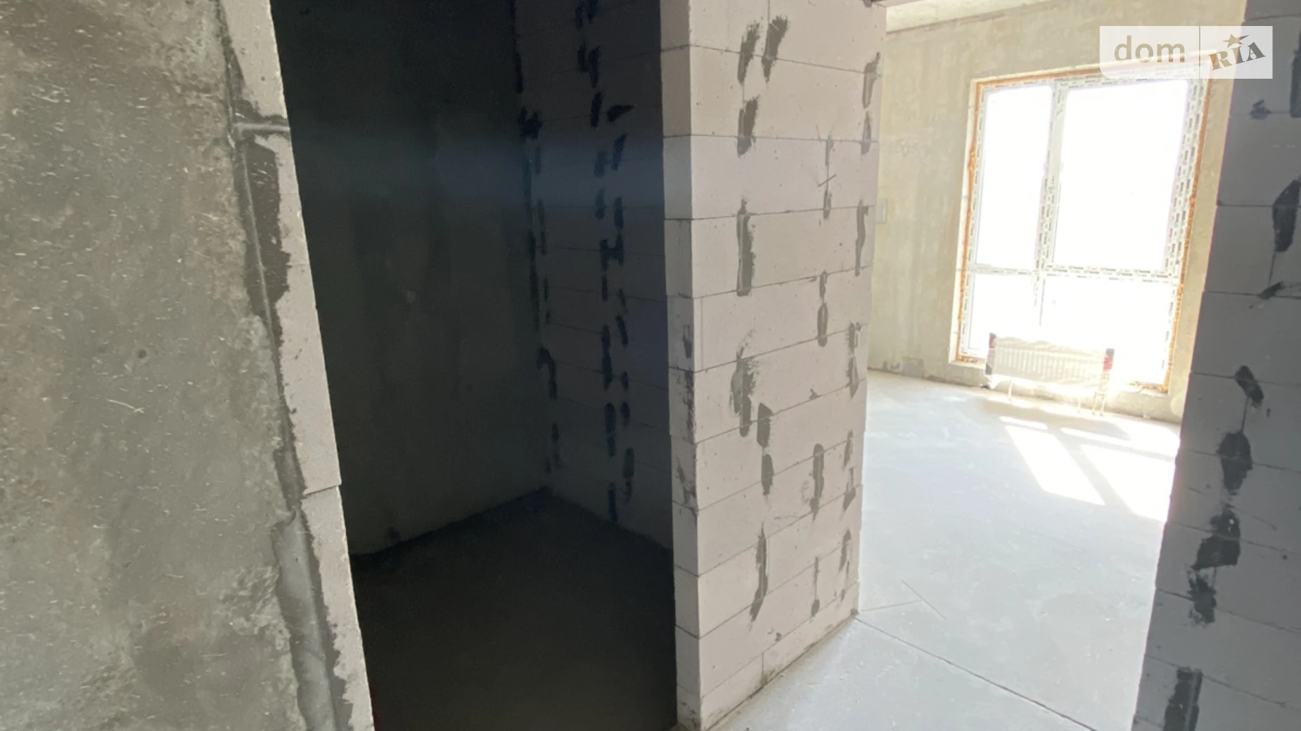 Продается 1-комнатная квартира 36 кв. м в Буче, ул. Ивана Выговского, 44 - фото 3