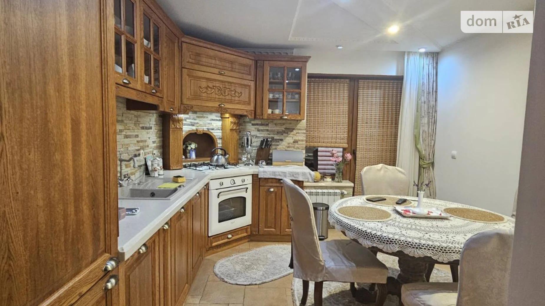 Продается одноэтажный дом 220 кв. м с участком, цена: 248000 $ - фото 2