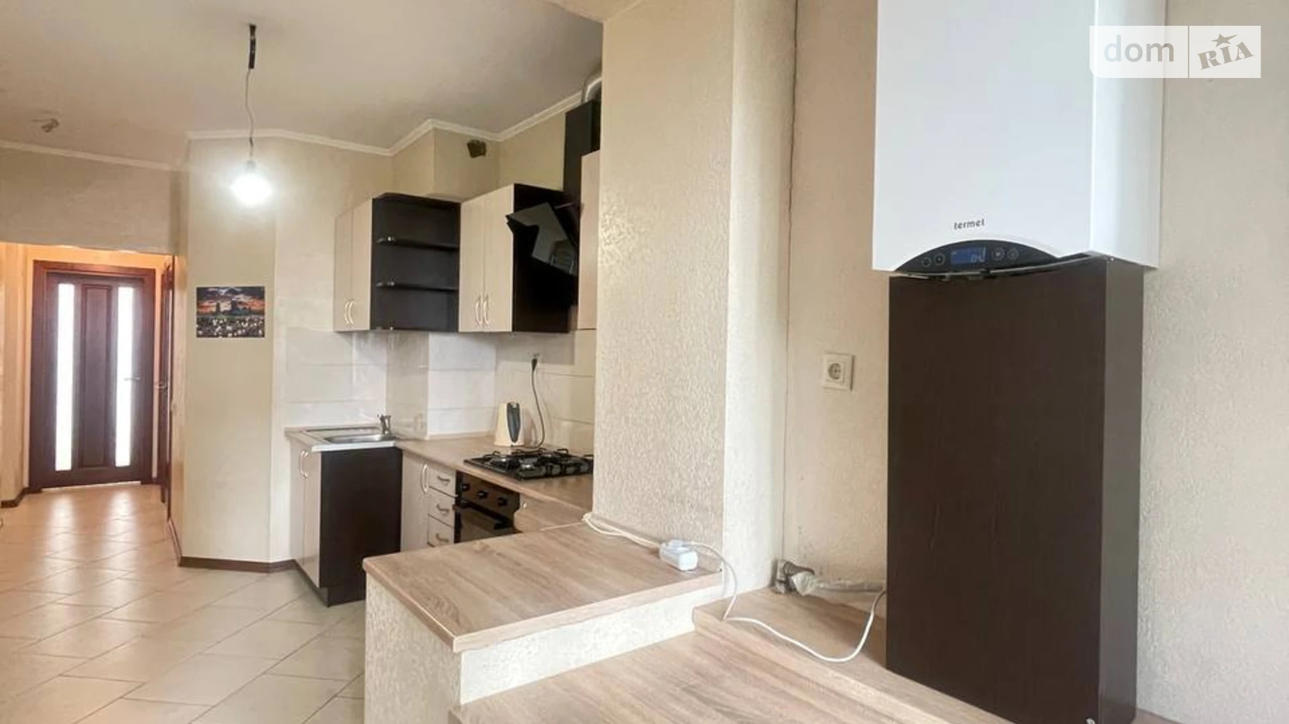 Продается 3-комнатная квартира 86 кв. м в Ивано-Франковске, ул. Гетьмана Ивана Мазепы, 38 - фото 2