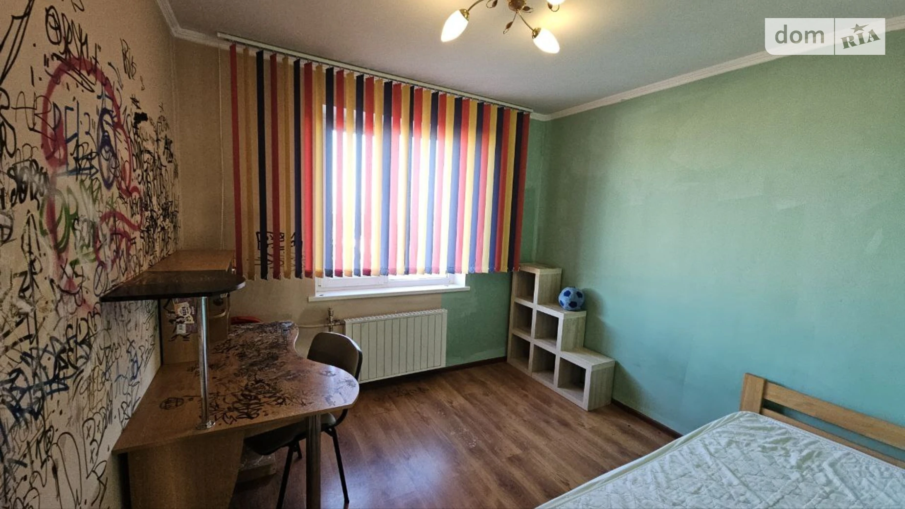 Продается 3-комнатная квартира 75 кв. м в Черновцах, ул. Южно-Окружная, 23 - фото 3