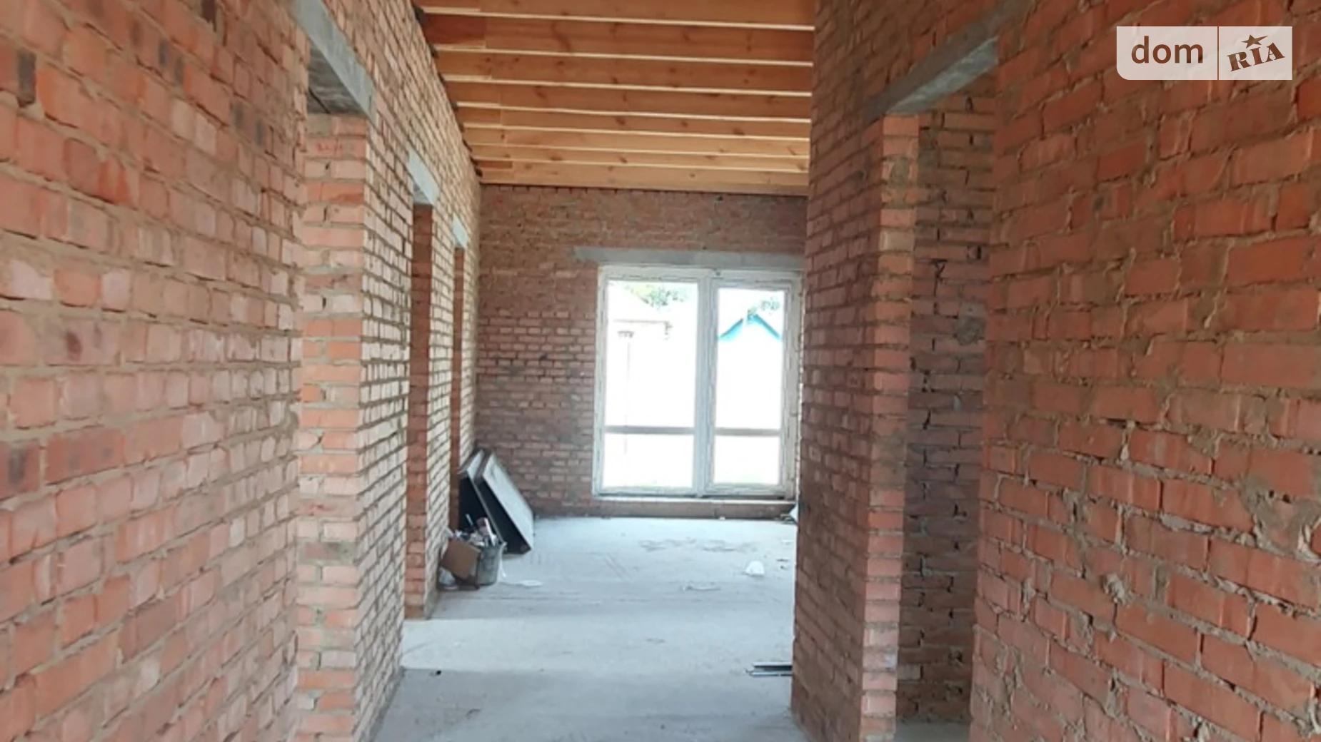 Продается одноэтажный дом 89 кв. м с бассейном, цена: 65000 $ - фото 2