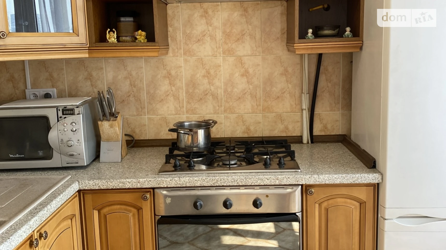 Продается 3-комнатная квартира 71.2 кв. м в Киеве, пл. Оболонская, 1 - фото 2