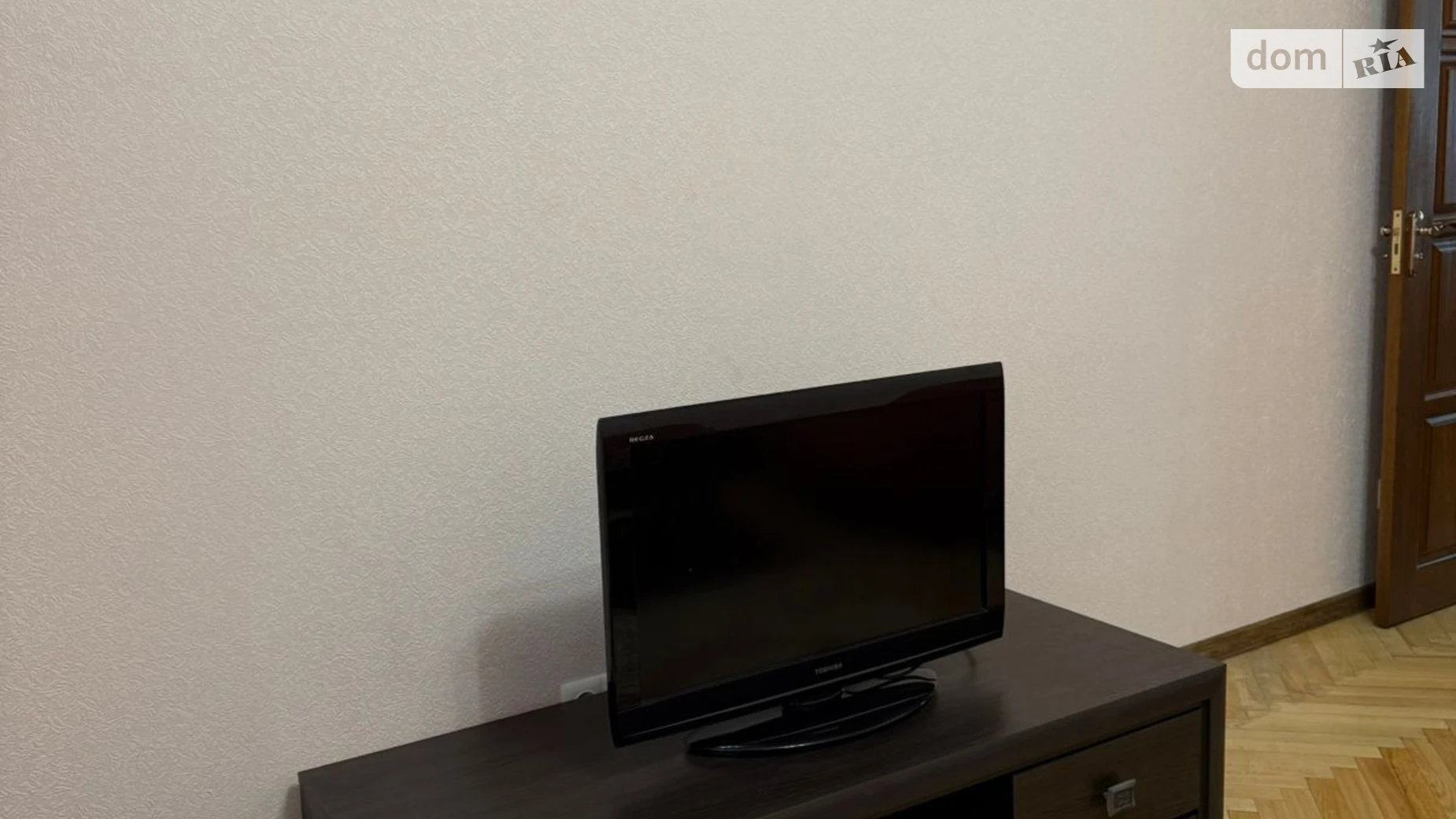 ул. Институтская, 22/7 Липки Киев Площадь Независимости - фото 2