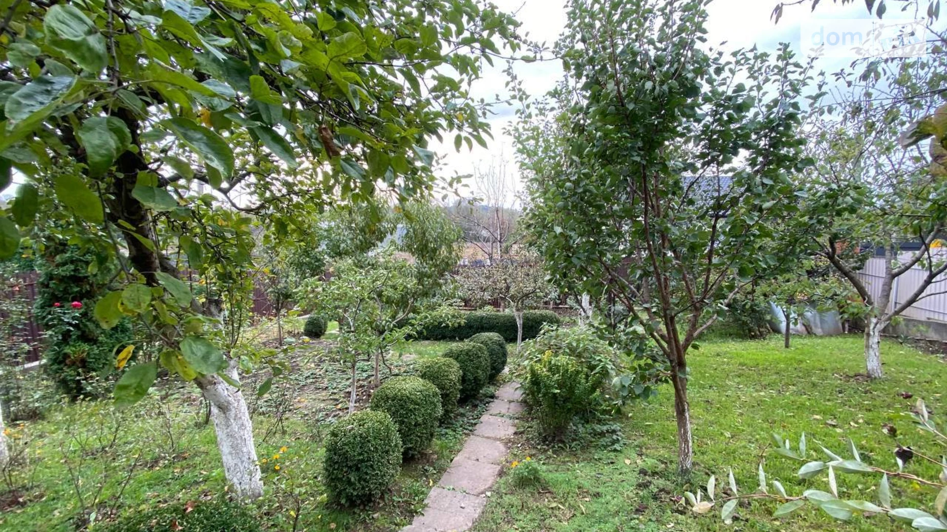 Продается дом на 2 этажа 141.5 кв. м с садом, цена: 85000 $ - фото 2