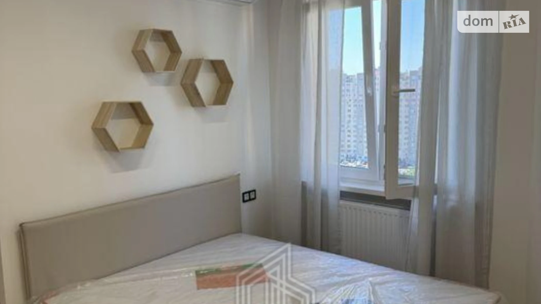 Продается 1-комнатная квартира 33 кв. м в Киеве, ул. Самойло Кошки(Маршала Конева), 5Б - фото 4