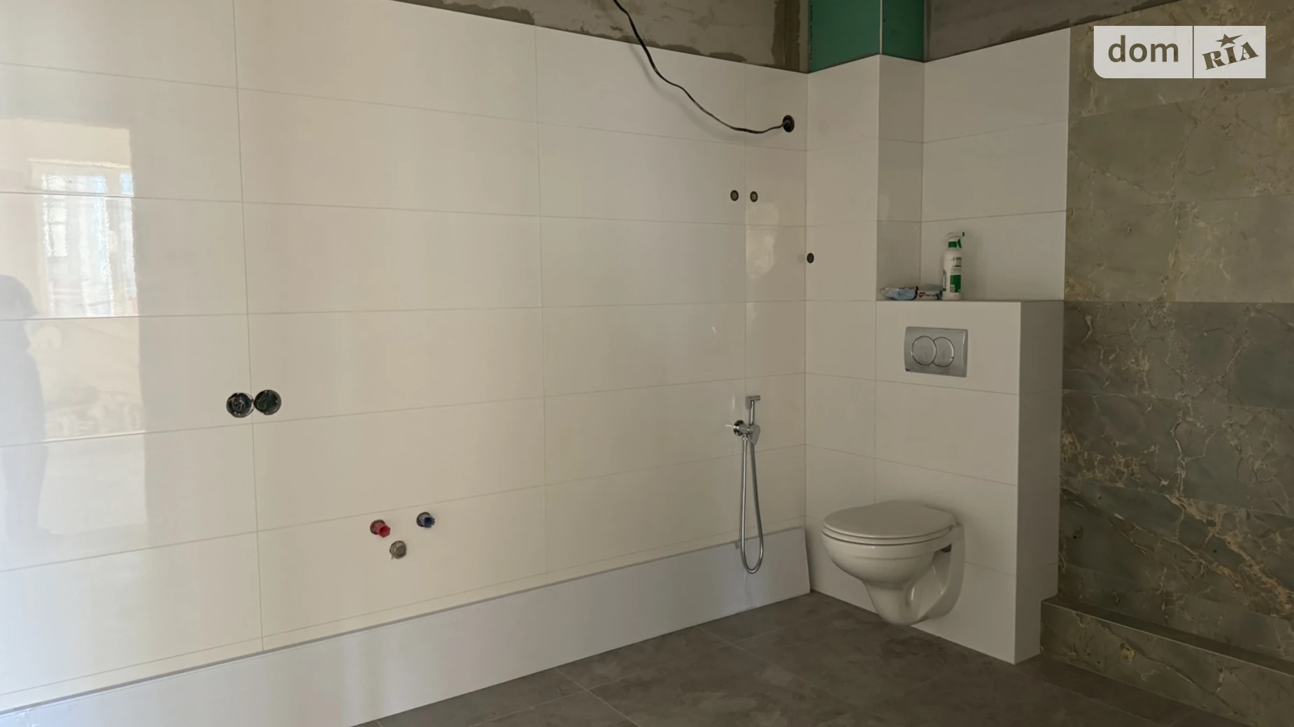 Продается 3-комнатная квартира 101 кв. м в Киеве, ул. Андрея Верхогляда(Драгомирова), 14А - фото 4