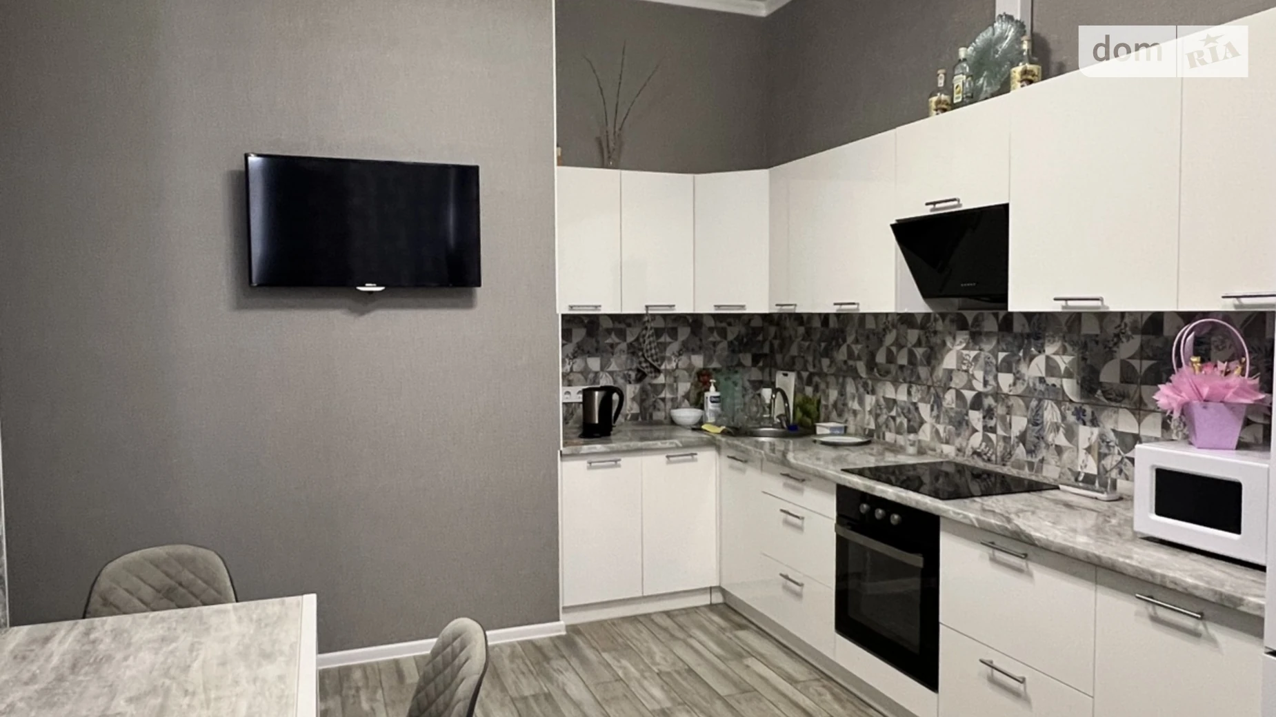 Сдается в аренду 1-комнатная квартира 50 кв. м в, цена: 12000 грн - фото 5