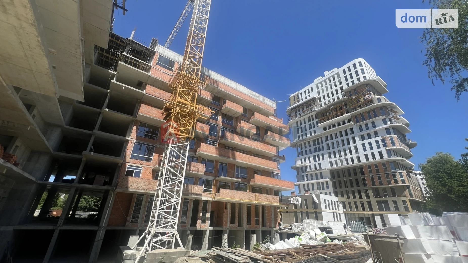 Продается 2-комнатная квартира 75 кв. м в Львове, ул. Раковского, 24 - фото 2