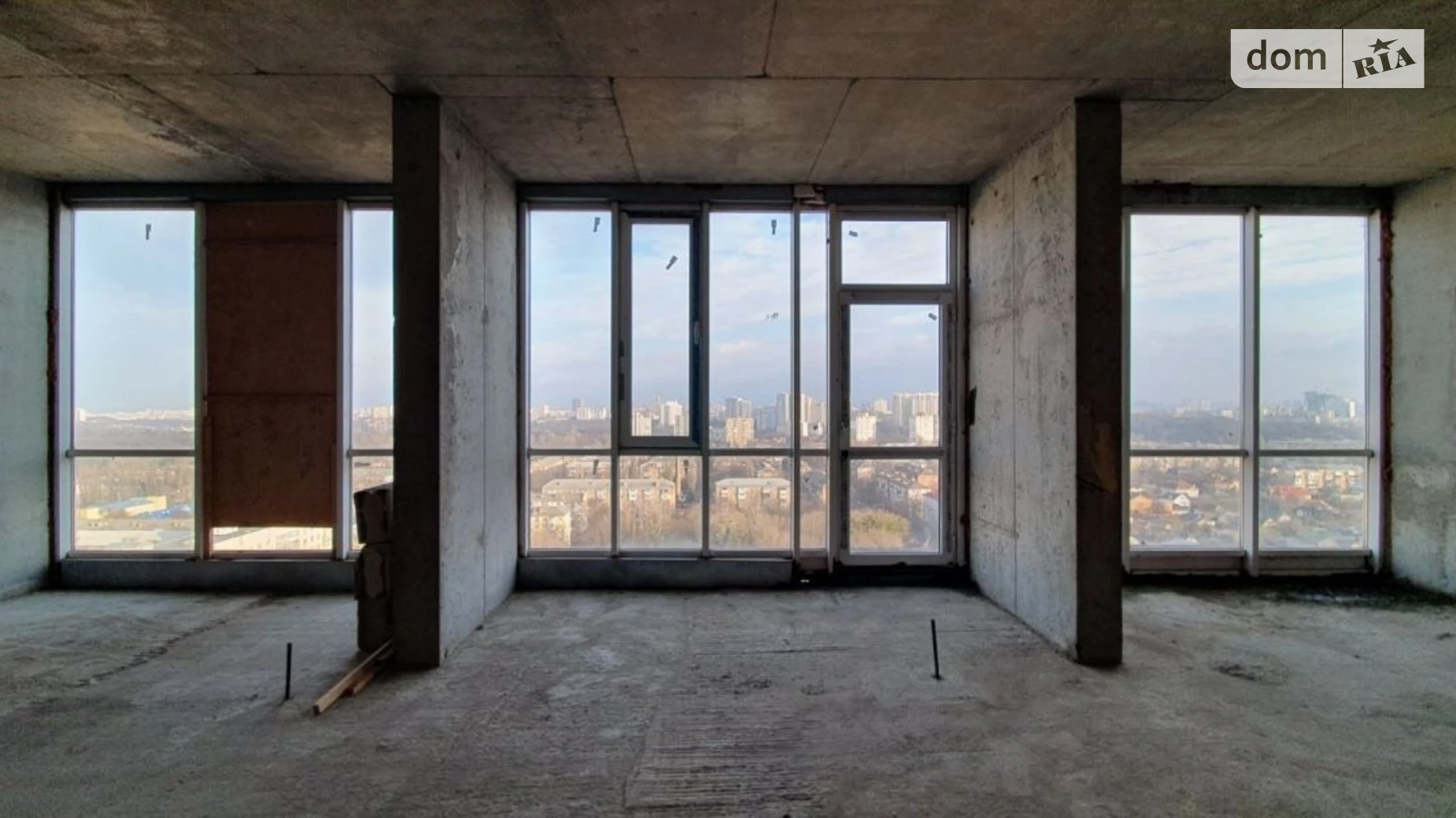 Продается офис 54.2 кв. м в бизнес-центре, цена: 40000 $ - фото 2