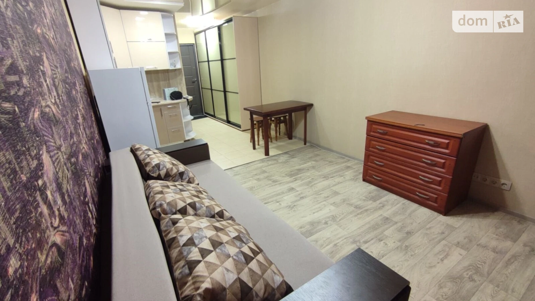 Продается 1-комнатная квартира 23 кв. м в Днепре, ул. Дия Максима, 4 - фото 2