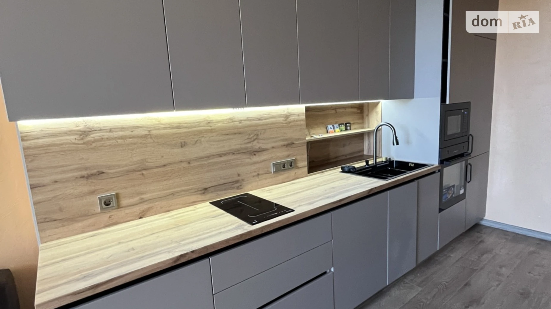 Сдается в аренду 1-комнатная квартира 48 кв. м в Одессе, Фонтанская дор. - фото 2