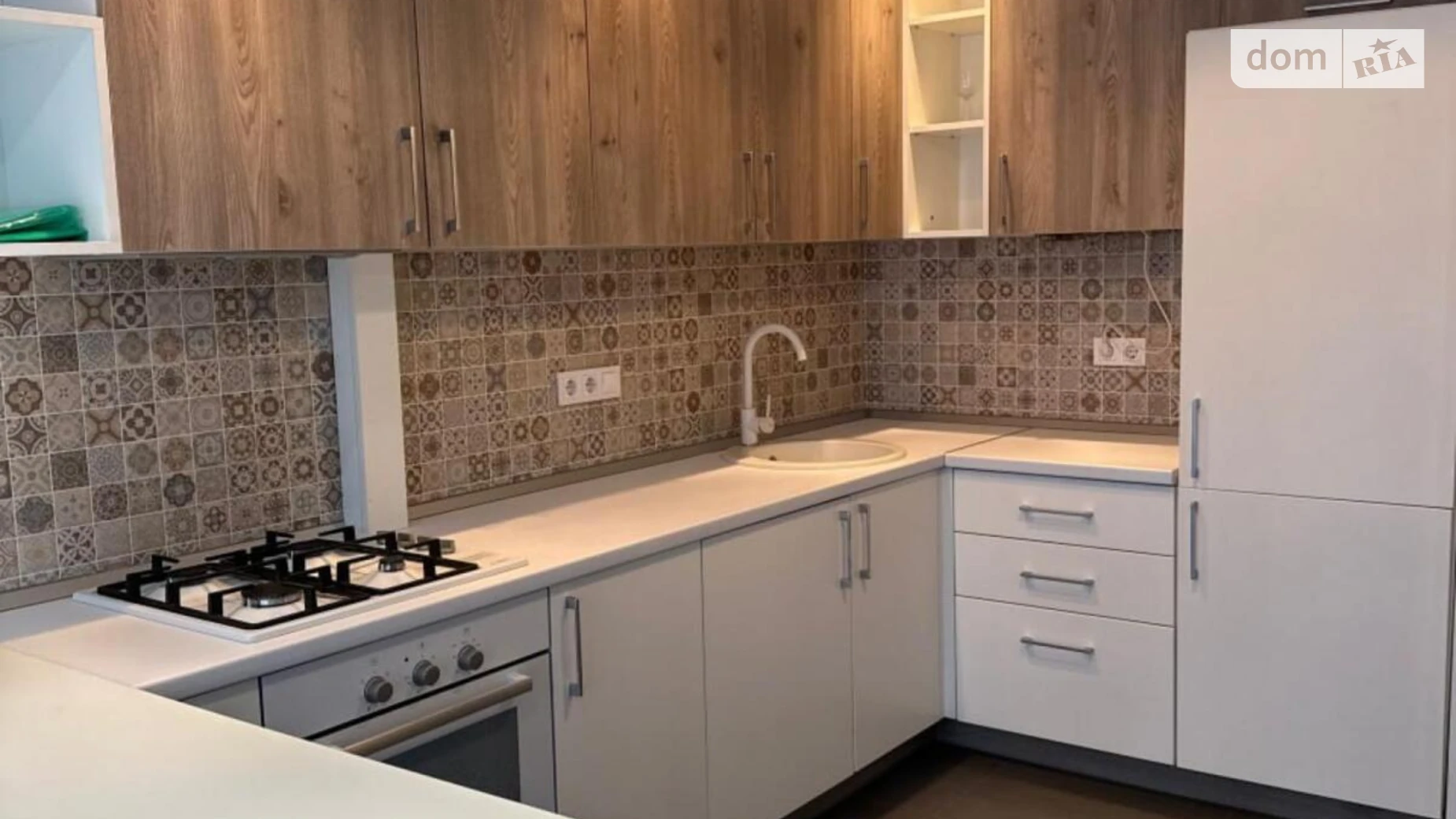 Продается 1-комнатная квартира 44.8 кв. м в Львове, ул. Владимира Великого, 10Б - фото 2