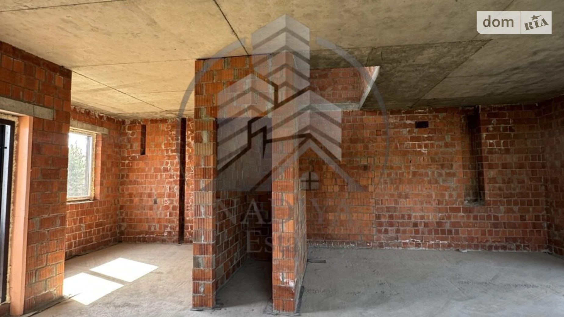 Продается дом на 2 этажа 120 кв. м с балконом, цена: 98000 $ - фото 4