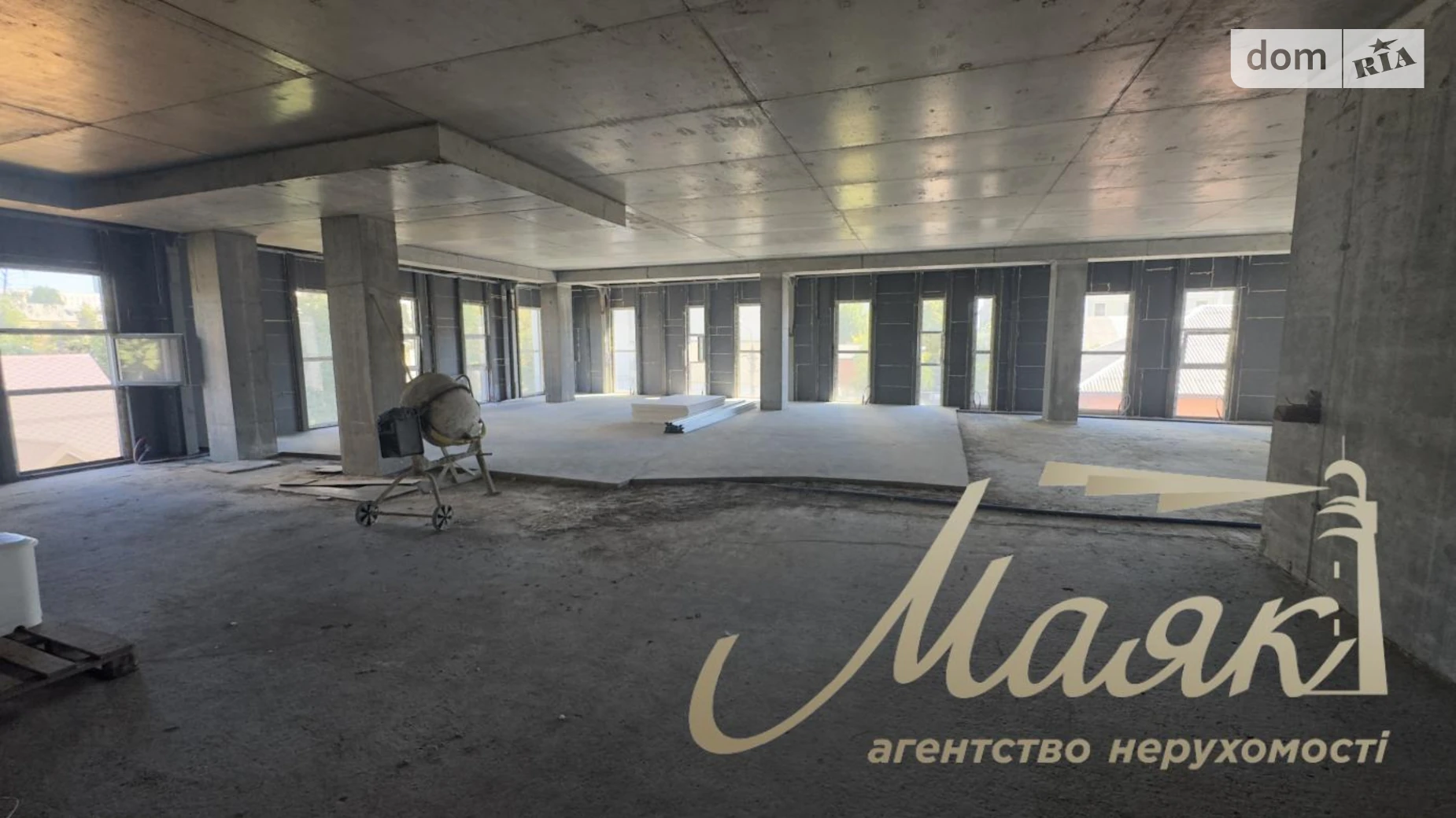Сдается в аренду офис 560 кв. м в бизнес-центре, цена: 6160 $ - фото 3