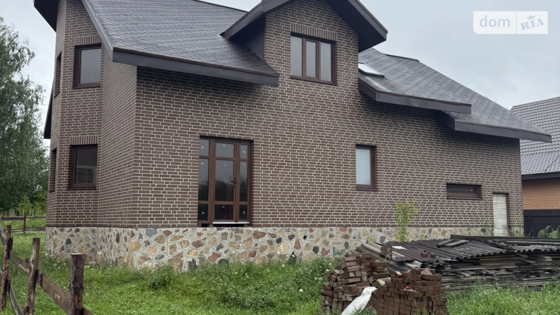 Продается дом на 2 этажа 230 кв. м с мебелью, цена: 90000 $ - фото 4