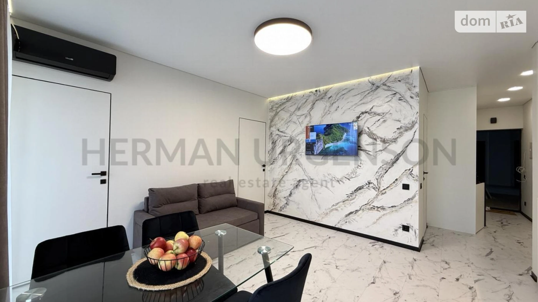 Продается 2-комнатная квартира 53 кв. м в Ужгороде, цена: 98800 $ - фото 2