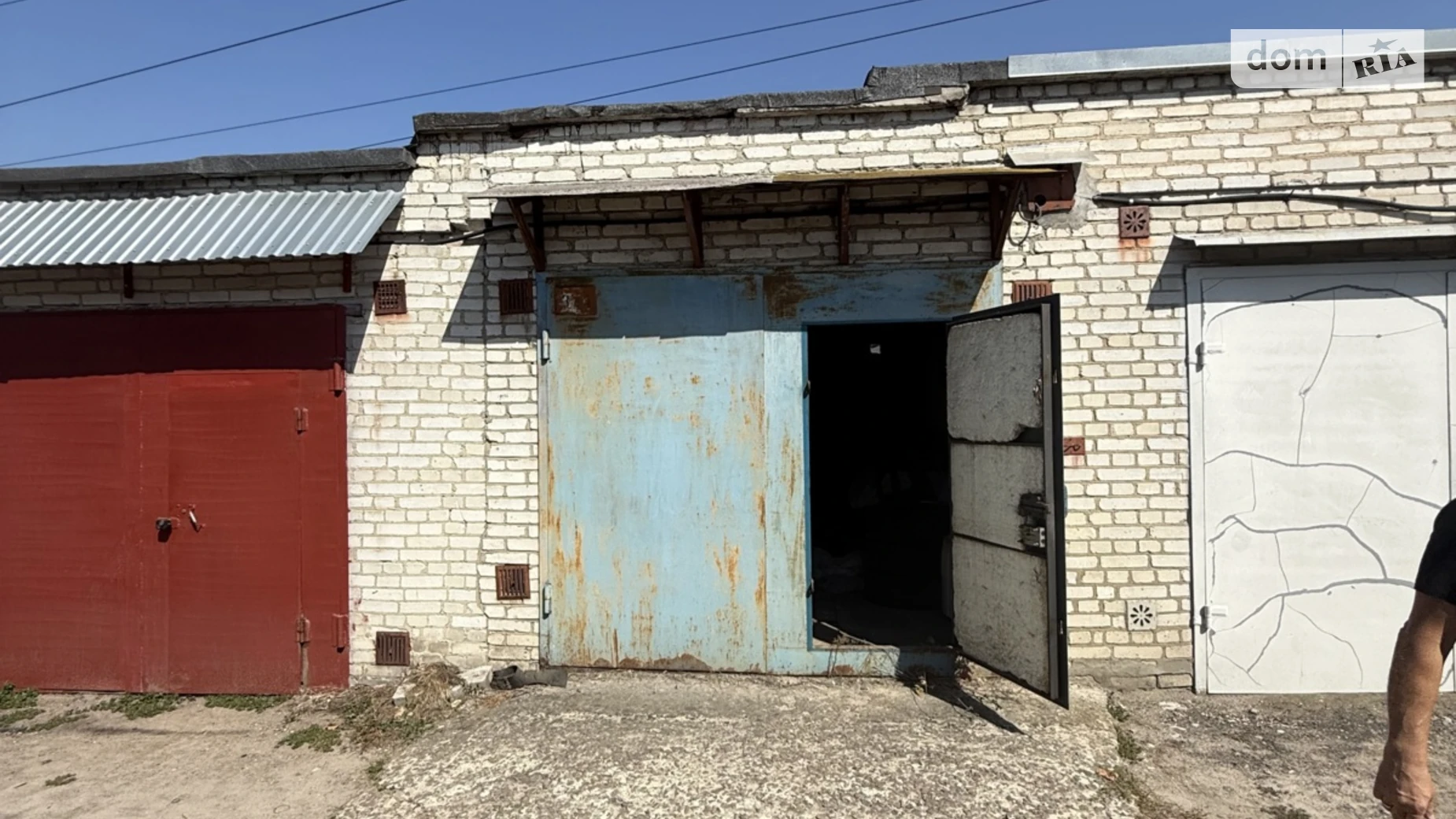 Продается отдельно стоящий гараж под легковое авто на 37.4 кв. м, цена: 13000 $ - фото 2