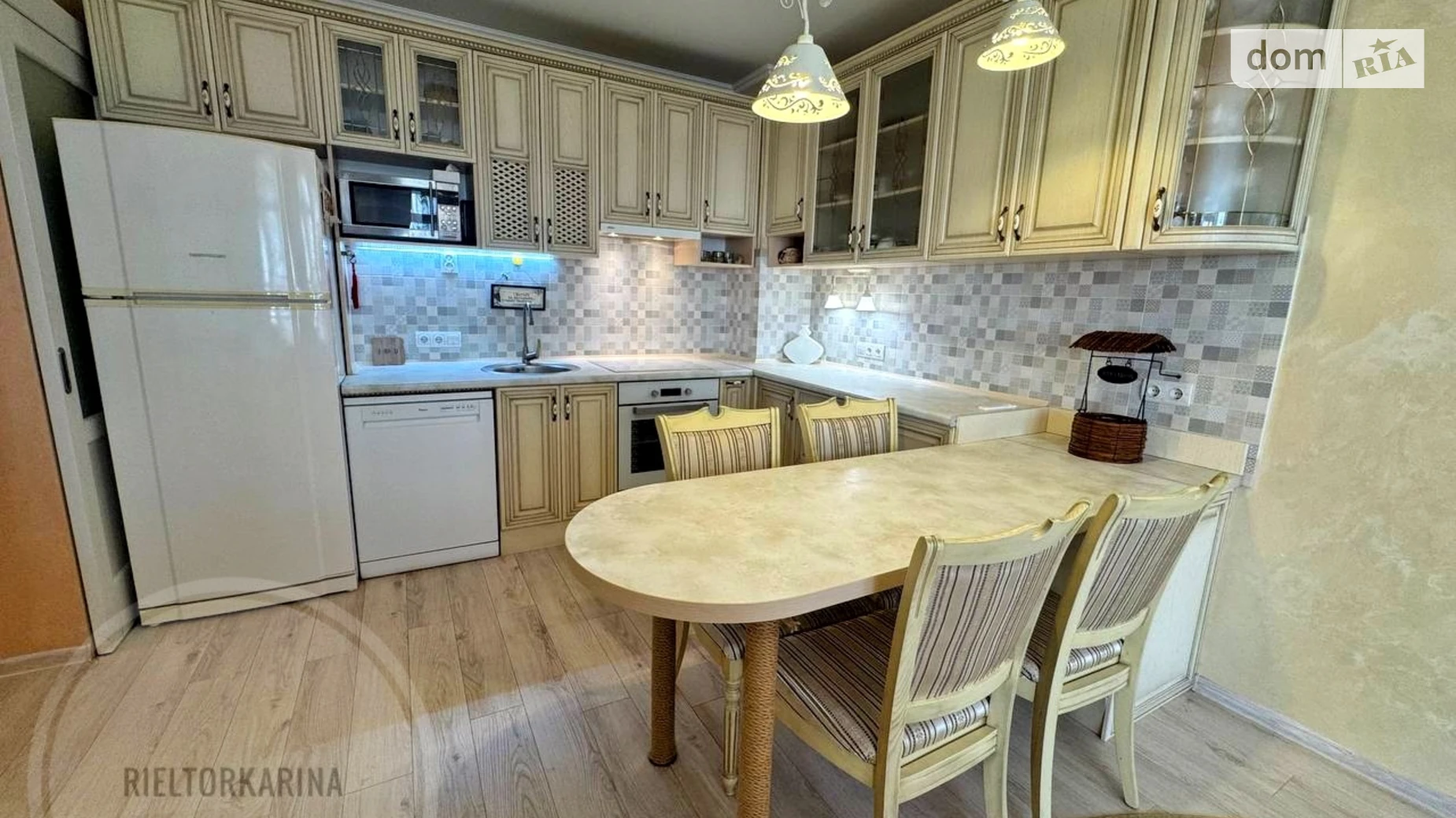 Продается 3-комнатная квартира 80 кв. м в Николаеве, ул. Лазурная, 5/13 - фото 2