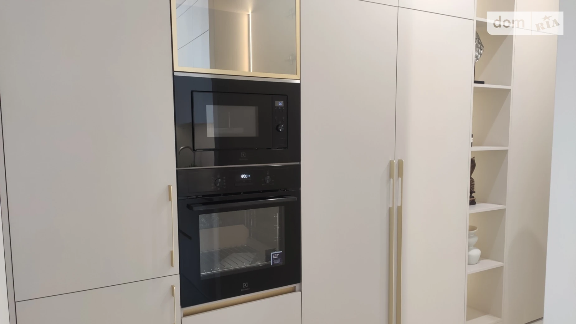 Продается 1-комнатная квартира 42 кв. м в Одессе, ул. Краснова, 1Г - фото 5