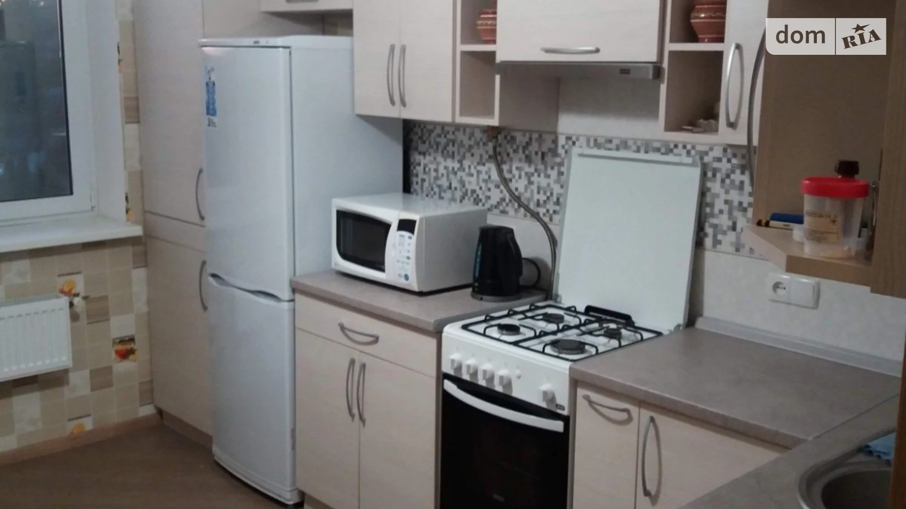 Продается 1-комнатная квартира 37 кв. м в Михайловке-Рубежовке, ул. Чубинского, 6 - фото 2