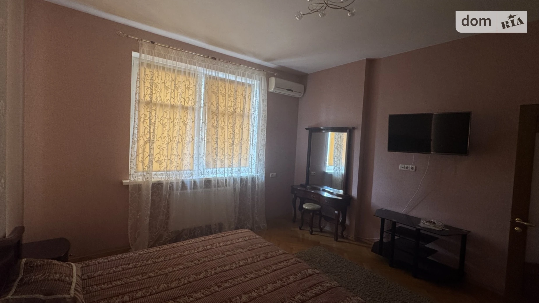 Сдается в аренду 3-комнатная квартира 134.7 кв. м в Киеве, ул. Коновальца Евгения, 32Б - фото 5