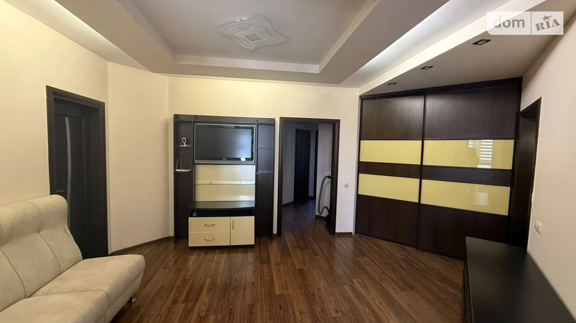 Сдается в аренду 2-комнатная квартира 90 кв. м в Львове, ул. Юнакива Генерала - фото 2