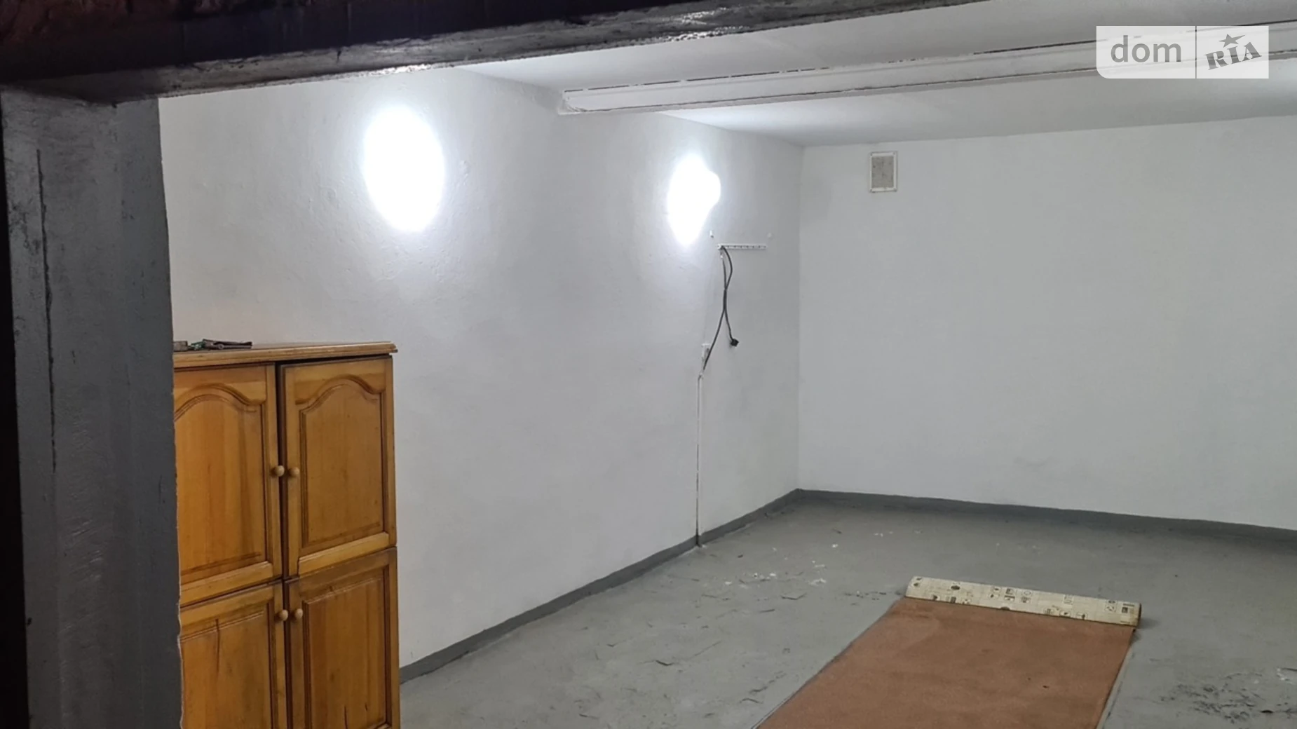 Продается отдельно стоящий гараж под легковое авто на 18 кв. м, цена: 6000 $ - фото 3