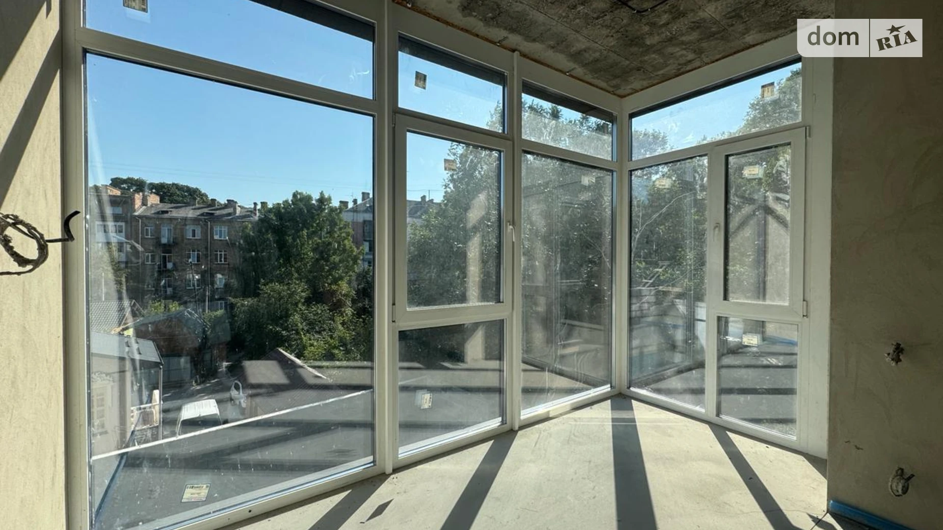Продается 1-комнатная квартира 38 кв. м в Ровно, ул. Малый Спуск, 4 - фото 5