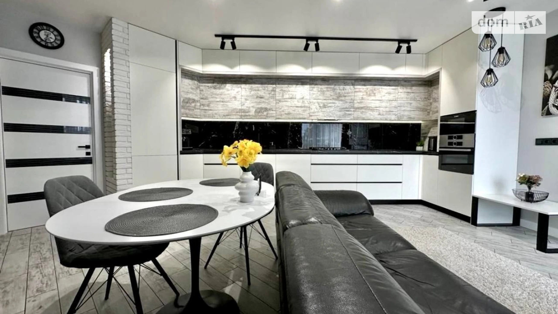 Продається 2-кімнатна квартира 74 кв. м у Гостомелі, вул. Прорізна - фото 2