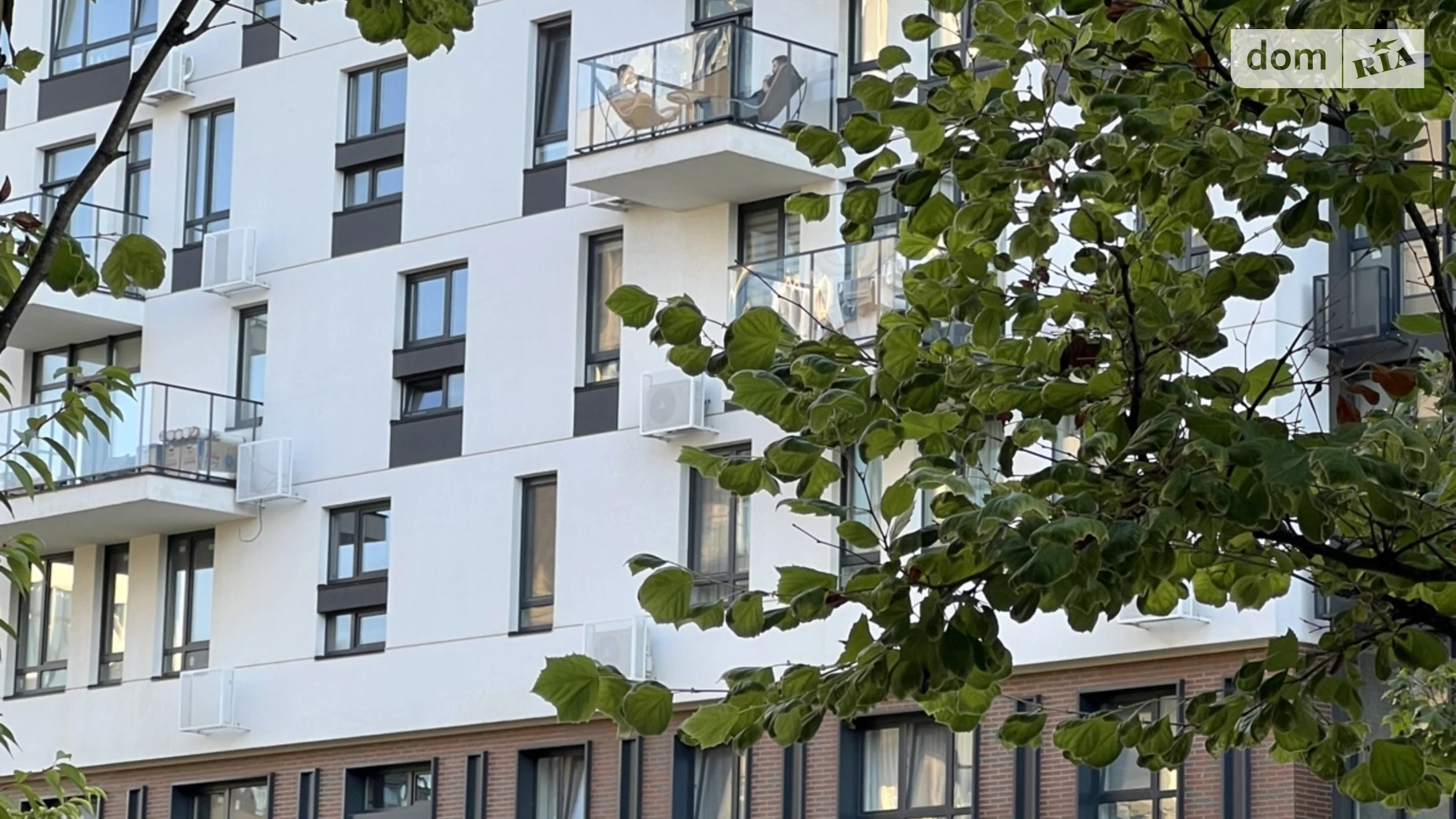 Продается 2-комнатная квартира 78 кв. м в Киеве, ул. Салютная, 2 корпус 7 - фото 4