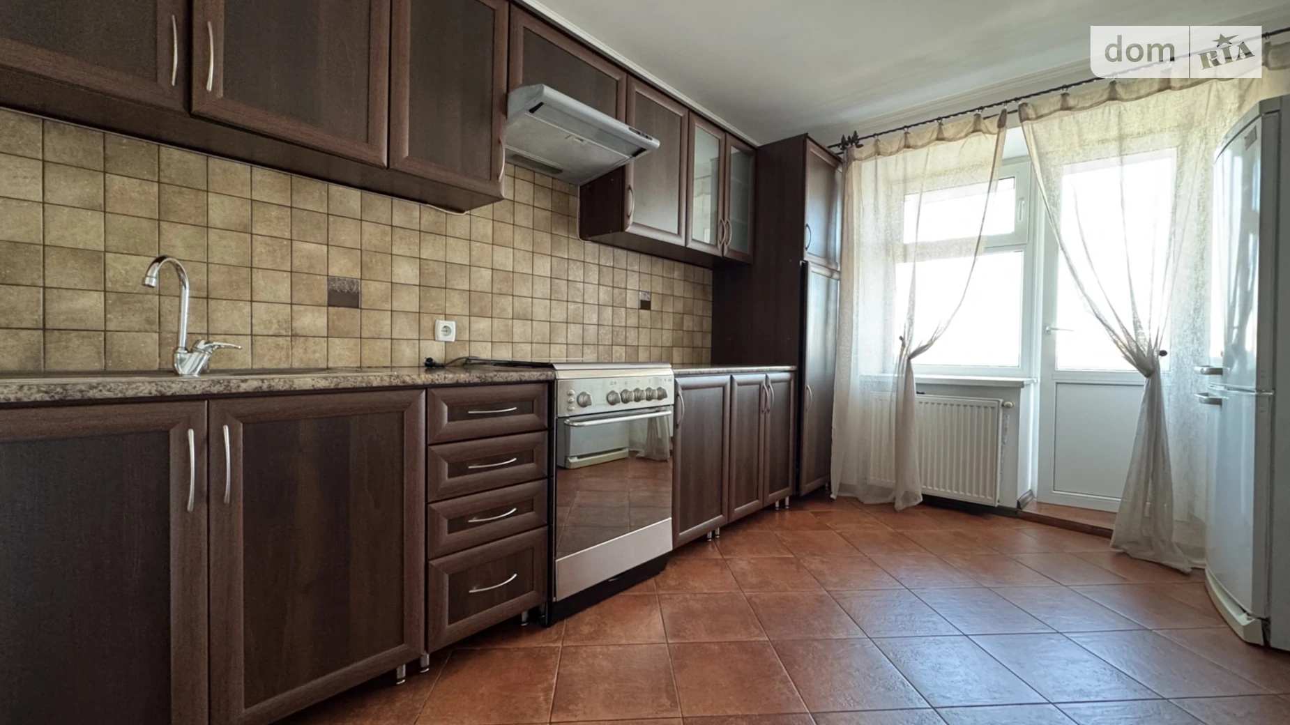 2-кімнатна квартира 78 кв. м у Тернополі, вул. Наливайка, 1А - фото 2