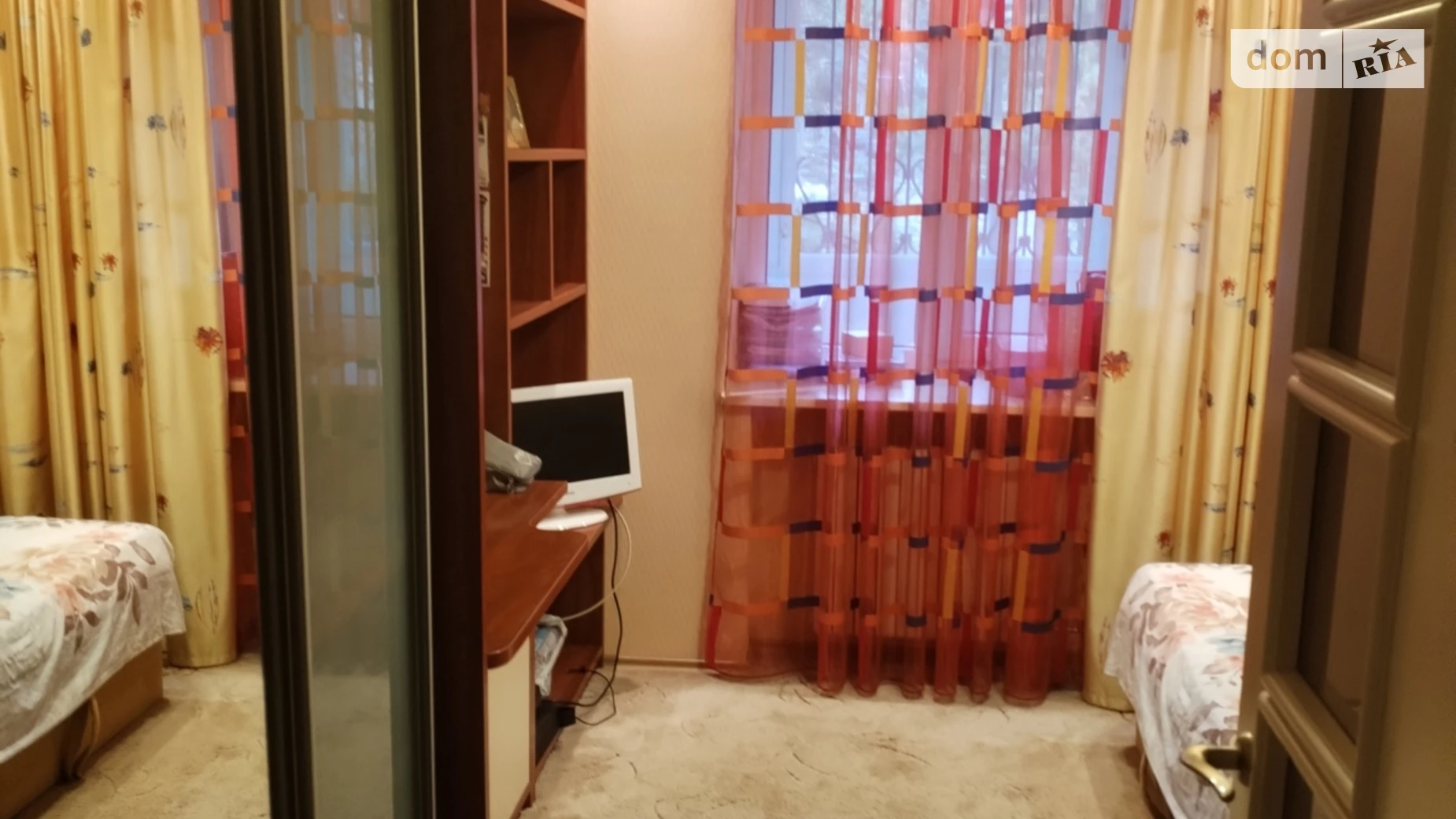 Продается 3-комнатная квартира 69.5 кв. м в Днепре, просп. Поля Александра, 59 - фото 2