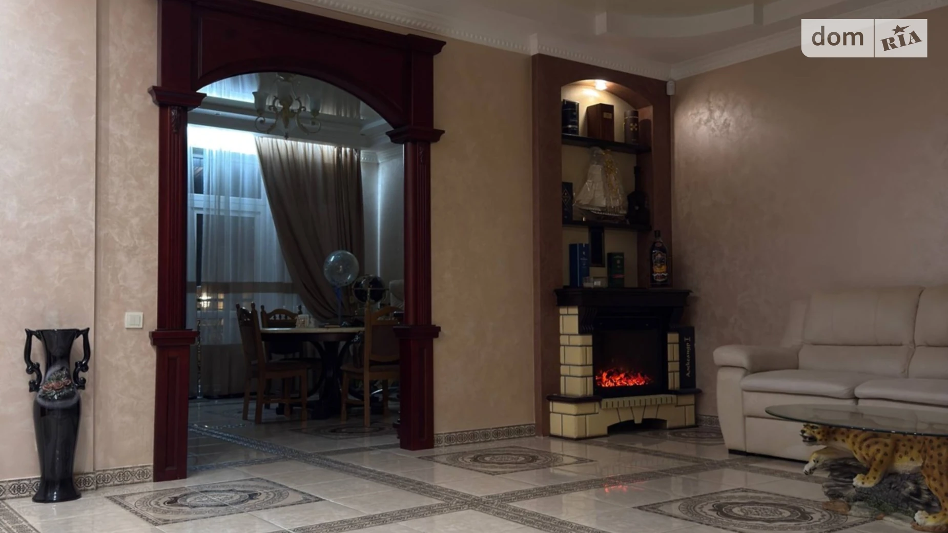 Продается дом на 2 этажа 341 кв. м с беседкой, цена: 578578 $ - фото 5