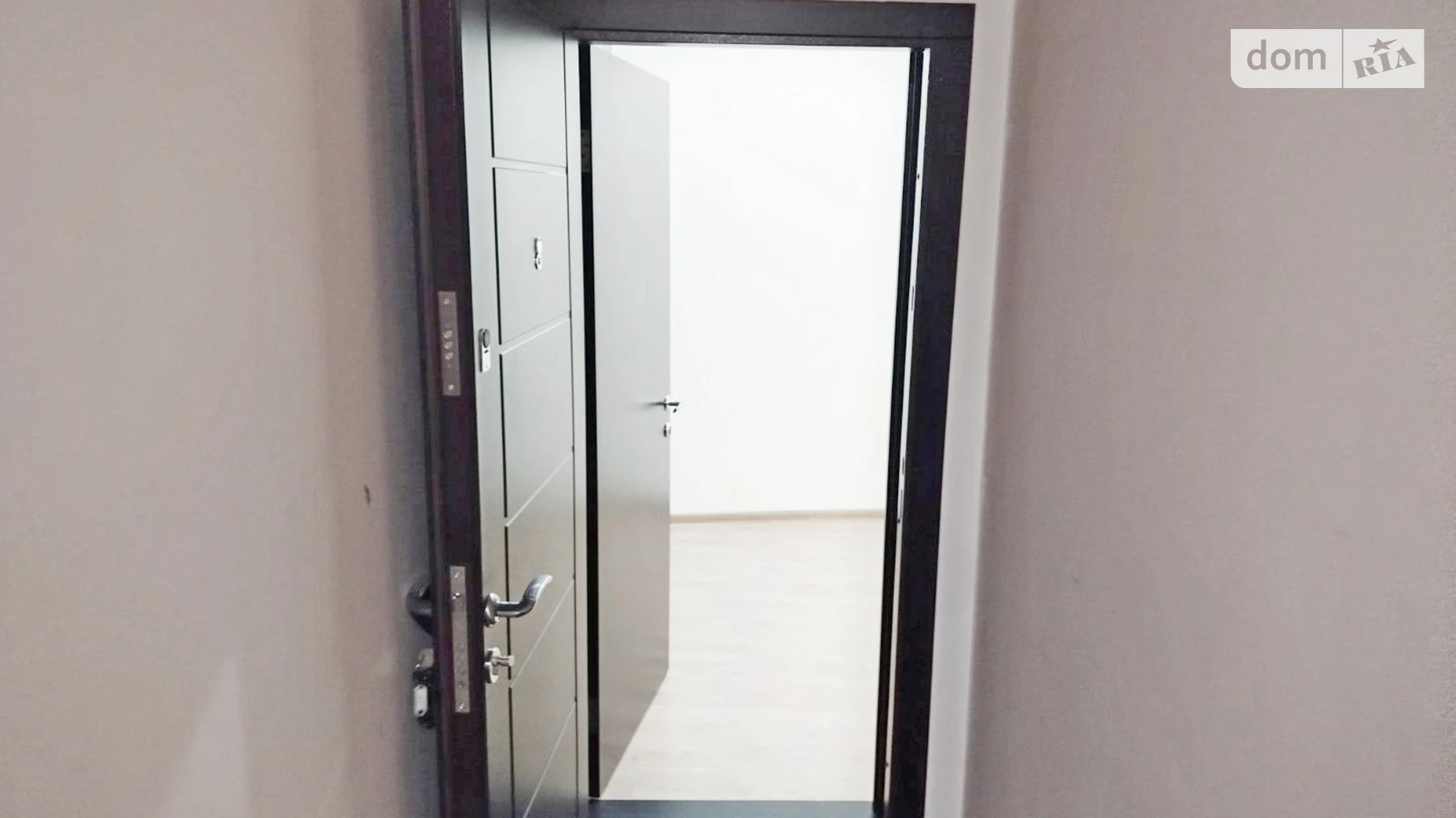 Сдается в аренду офис 20 кв. м в бизнес-центре, цена: 8030 грн - фото 2