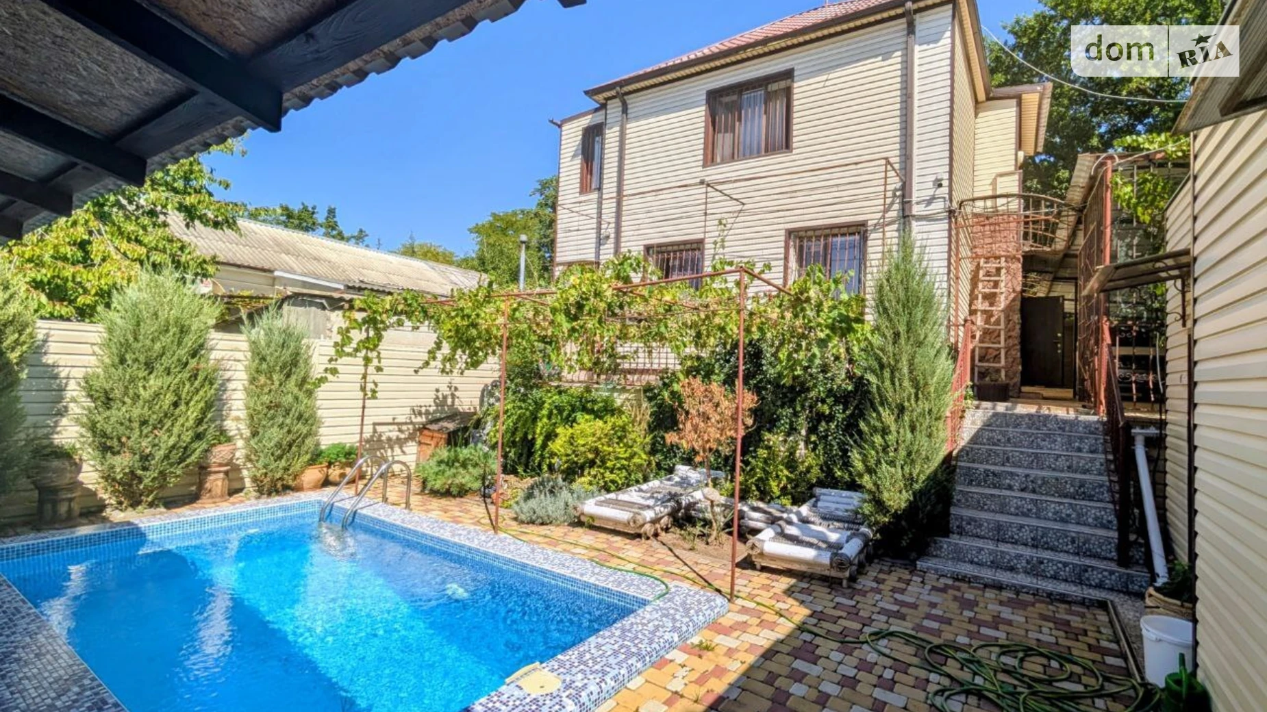 Сдается в аренду дом на 2 этажа 110 кв. м с мебелью, цена: 550 $ - фото 2