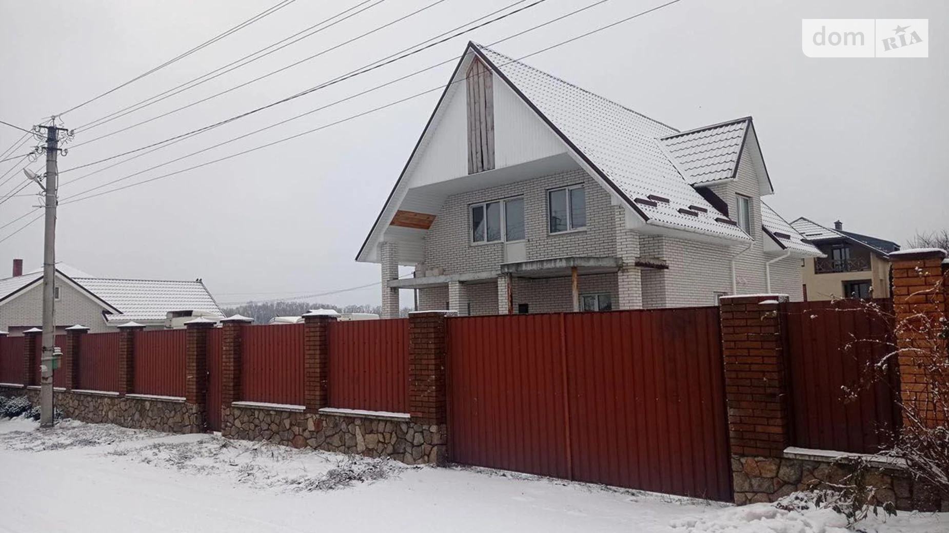 Продается дом на 2 этажа 140.7 кв. м с бассейном, цена: 75000 $ - фото 2