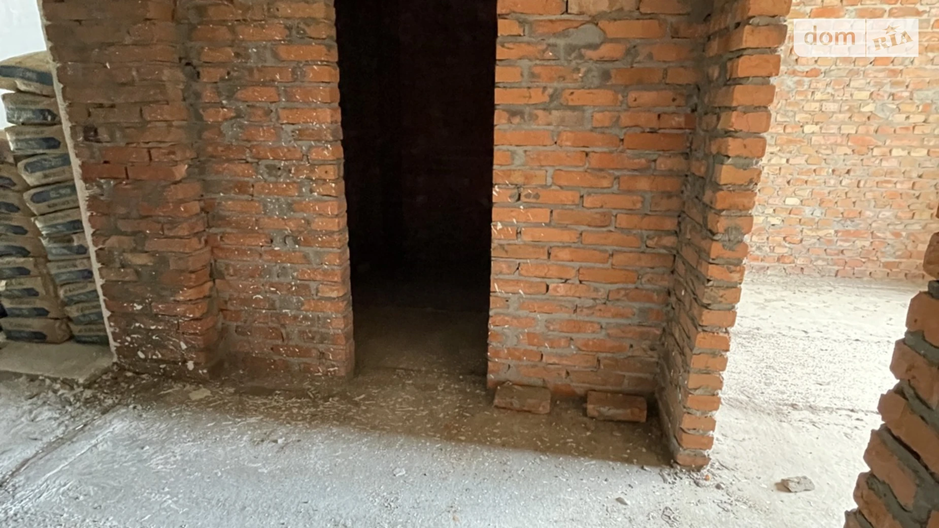 Продается 1-комнатная квартира 37 кв. м в Буче, ул. Саломеи Крушельницкой - фото 2