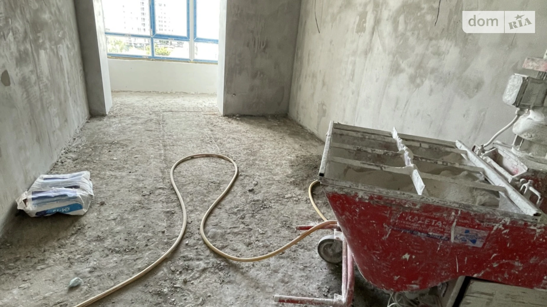 Продается 1-комнатная квартира 38 кв. м в Буче, ул. Саломеи Крушельницкой - фото 2