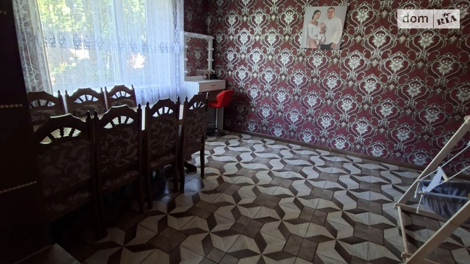 Продается дом на 2 этажа 260 кв. м с бассейном, цена: 115000 $ - фото 2