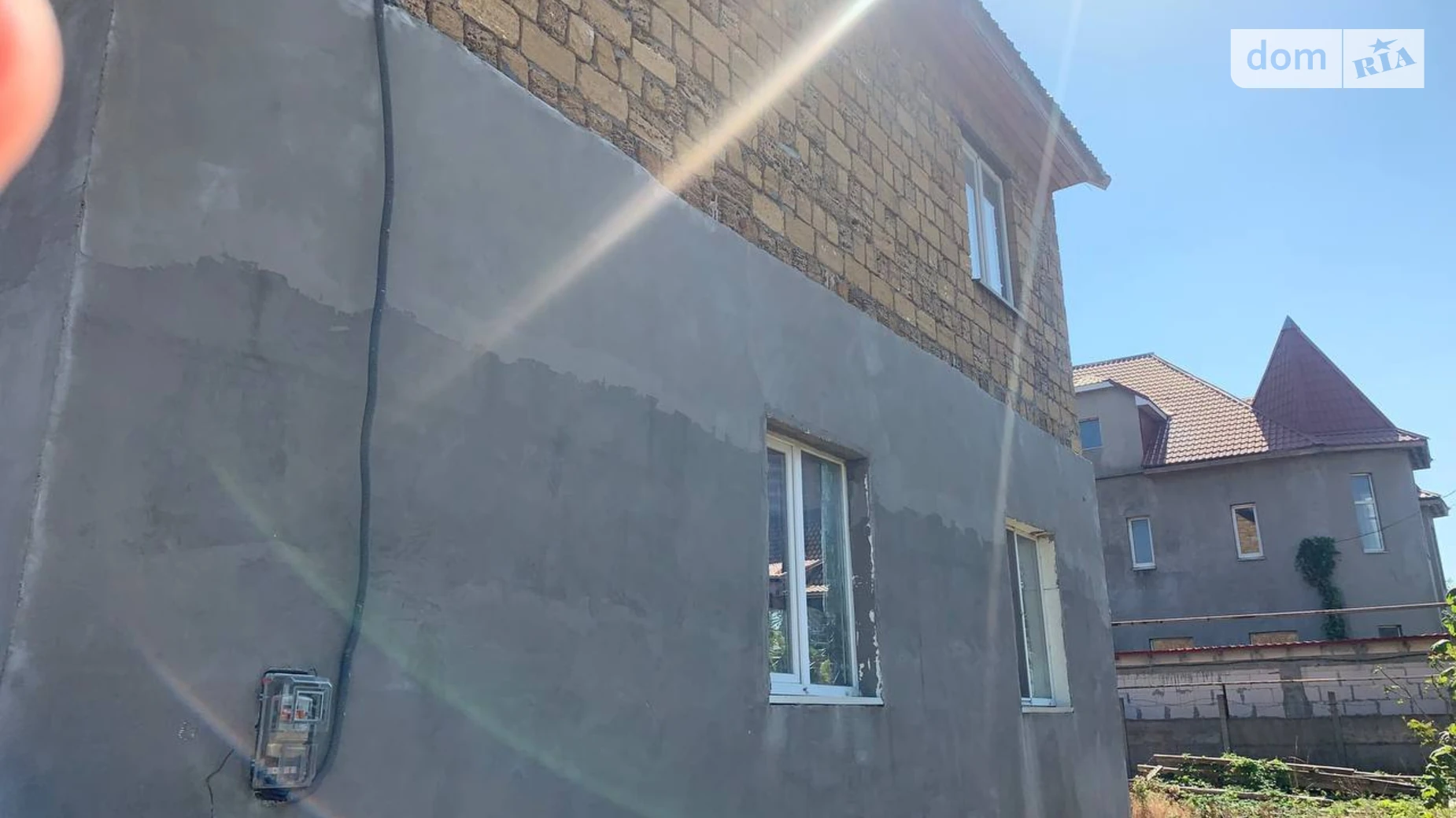 Продается дом на 2 этажа 200 кв. м с мансардой, цена: 150000 $ - фото 2