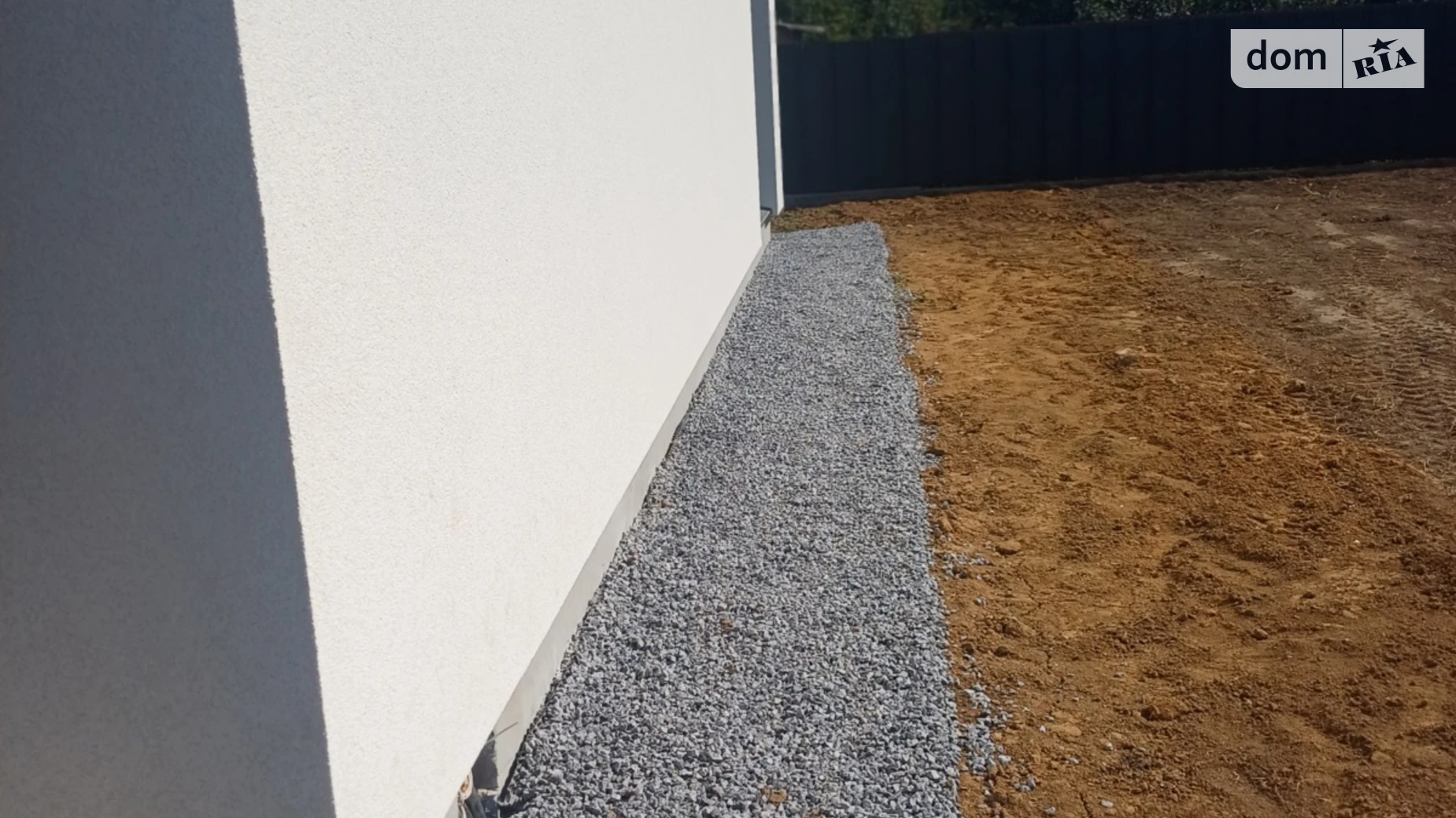 Продается дом на 2 этажа 120 кв. м с бассейном, цена: 125000 $ - фото 2