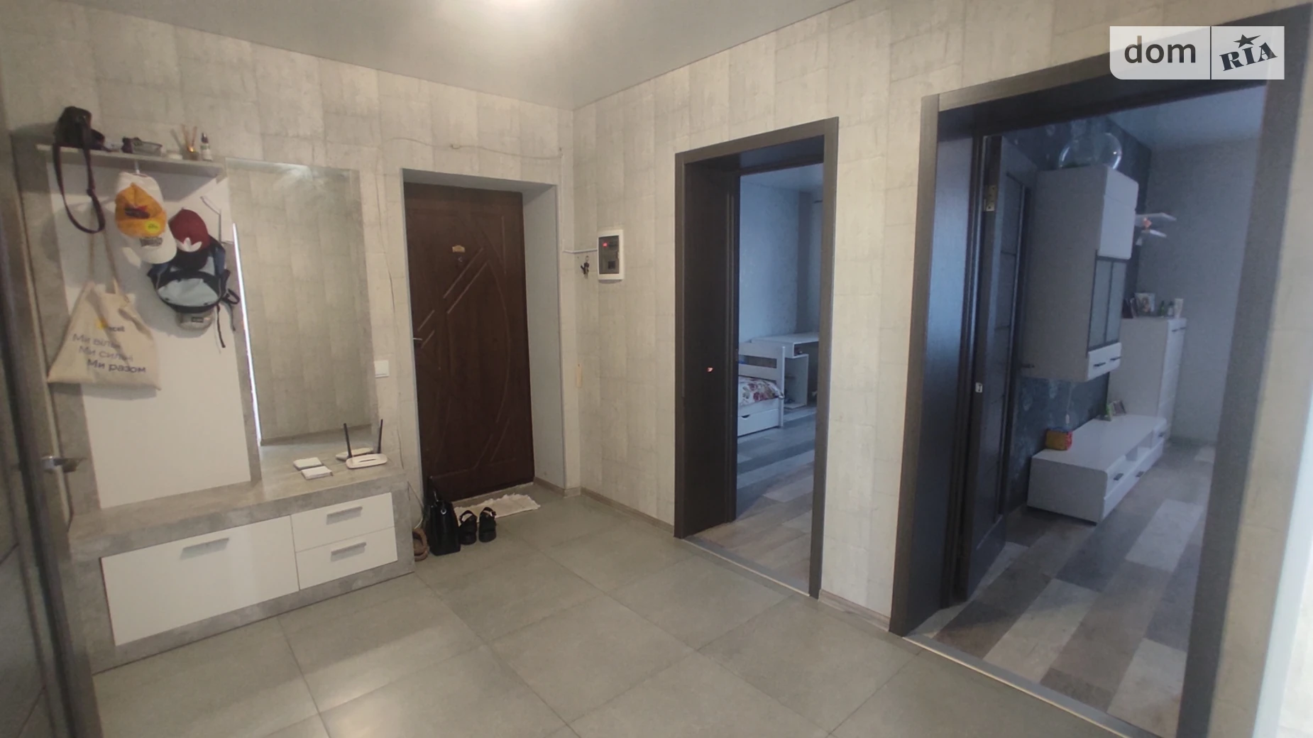 Продается 2-комнатная квартира 65 кв. м в Зарванцах, ул. Экологическая - фото 2