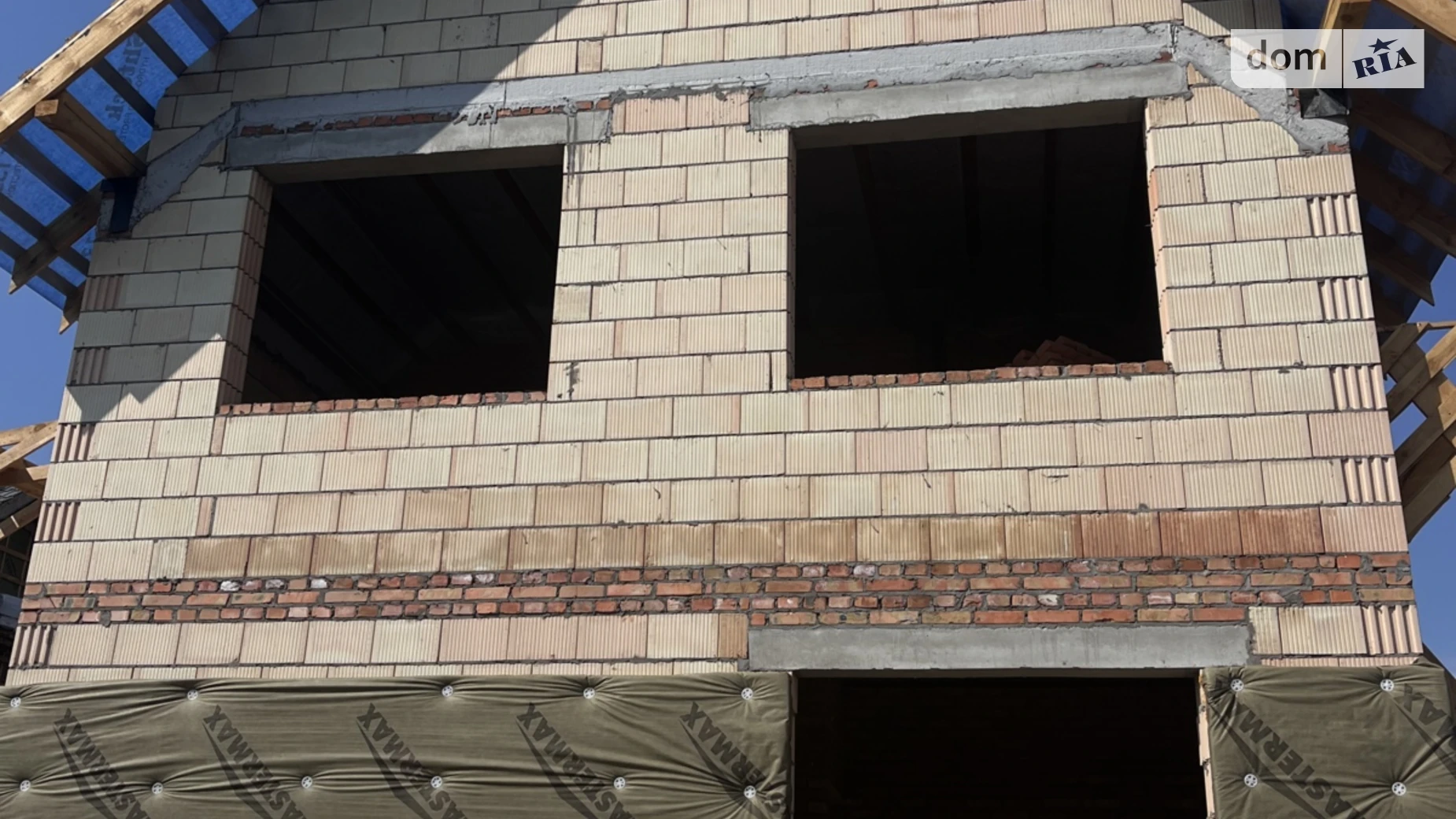 Продается дом на 2 этажа 130 кв. м с гаражом, цена: 125000 $ - фото 2