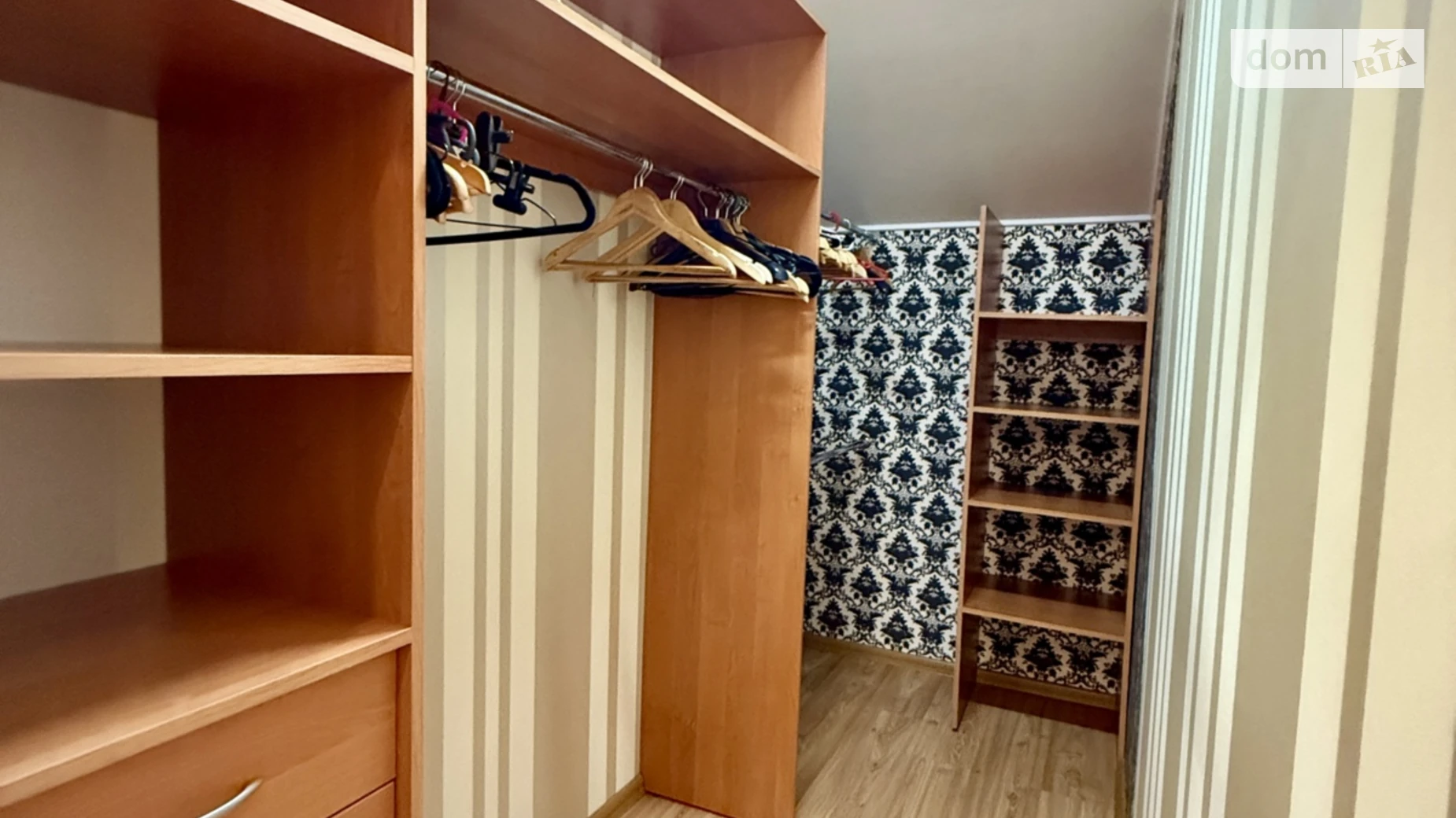Сдается в аренду дом на 2 этажа 170 кв. м с камином, цена: 1700 $ - фото 5